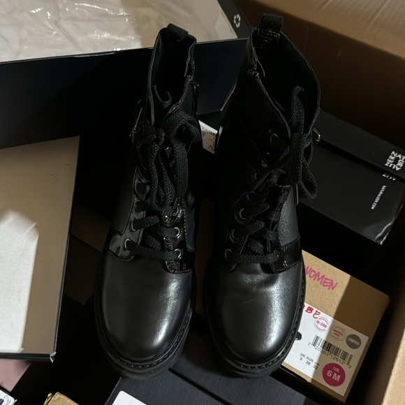 Naturalizer Women's Jac Ankle weatherproof Boots - Picture 4 of 7